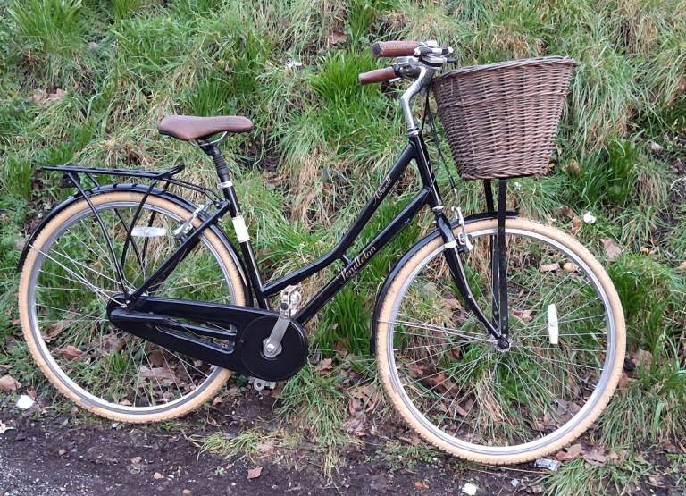 Ladies Pendleton Ashwell hybrid aluminium frame townbike 