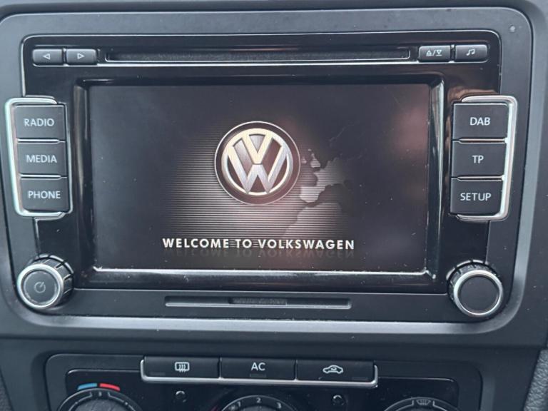 2011 Volkswagen Golf 1.6 TDi 105 BlueMotion Tech Match 5dr HATCHBACK DIESEL Manual