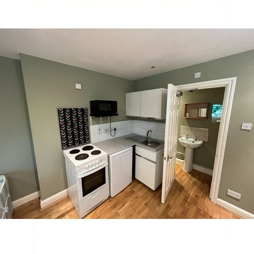 Studio Elsham Road, Holland Park, London W14 8HD