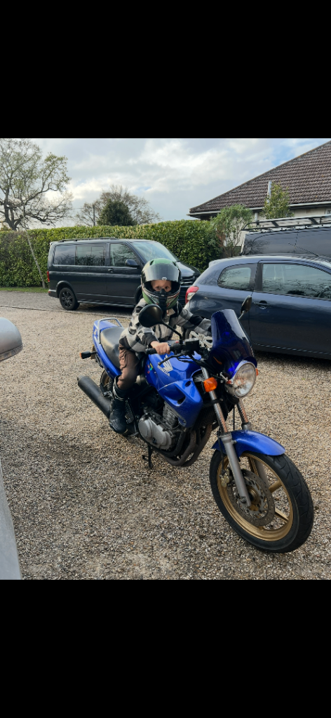 Honda cb500 motorbike y reg under 30k miles no mot starts and runs fine