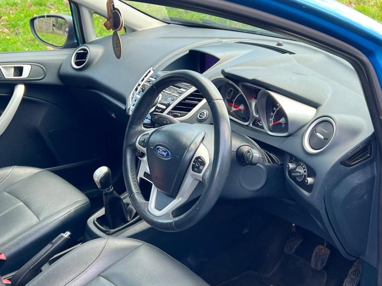 2012 Ford Fiesta 1.4 TDCi [70] Titanium 5dr HATCHBACK DIESEL Manual