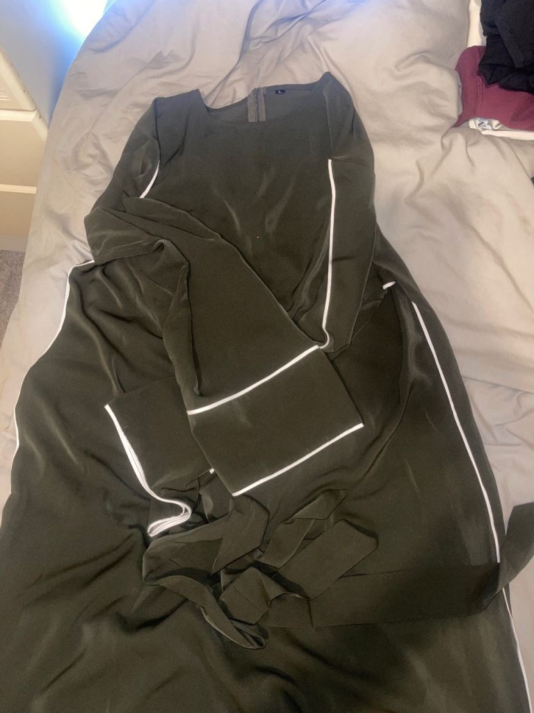 Dark Green Dress with White Piping & matching belt – Good Condition