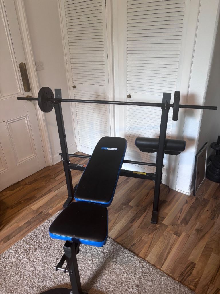 PRO FITNESS Weight Bench and Barbell Set (50kg)