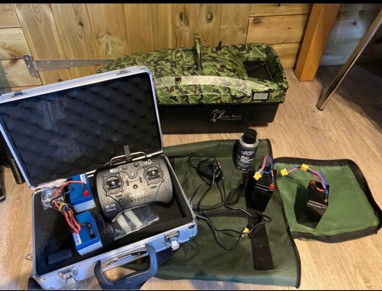 Lake reaper bait boat