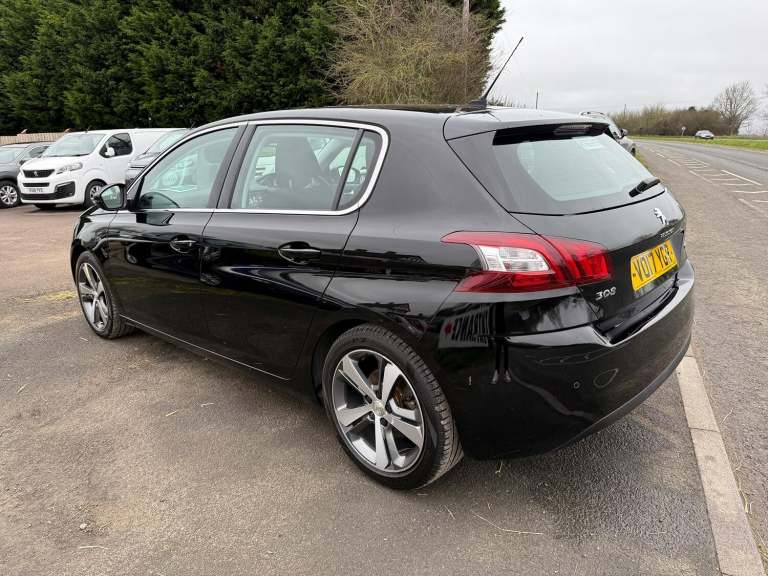 PEUGEOT 308 1.2 PureTech Allure Black Manual Petrol 2017