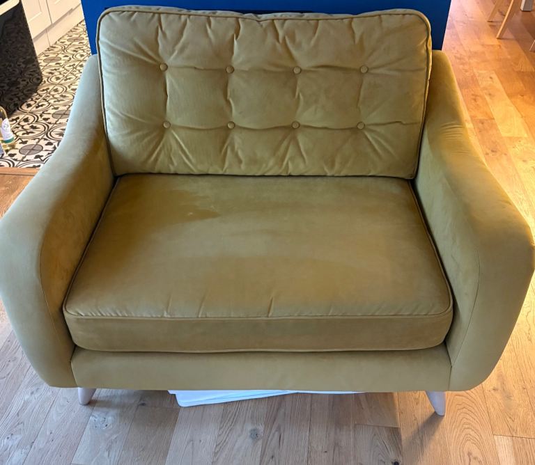Snuggle Chair From Gillies