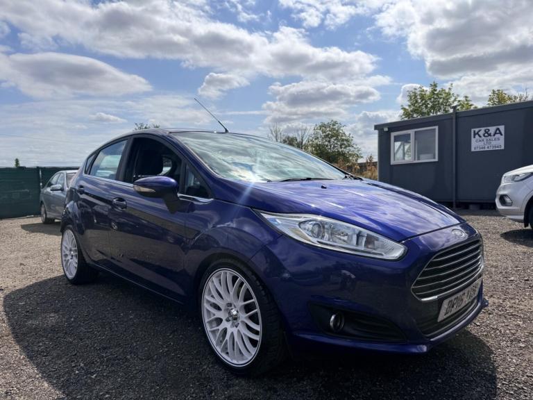 2016 Ford Fiesta 1.0T EcoBoost Zetec Euro 6 (s/s) 5dr HATCHBACK Petrol Manual
