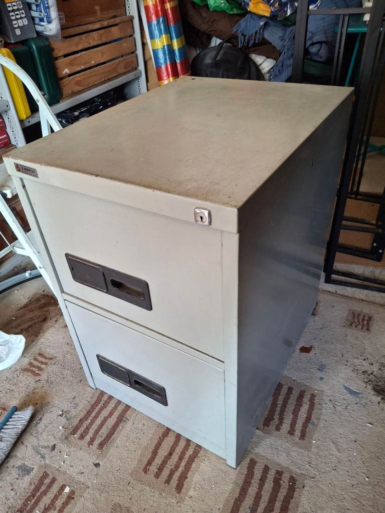 Metal Filing Cabinet – Grey, Fair Condition