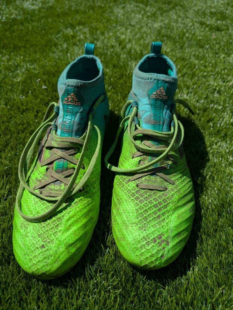 Green Adidas Football Boots for Kids - UK size 5.5