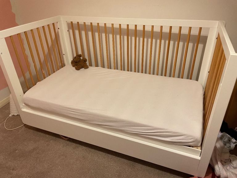 Cot / Toddler Bed 