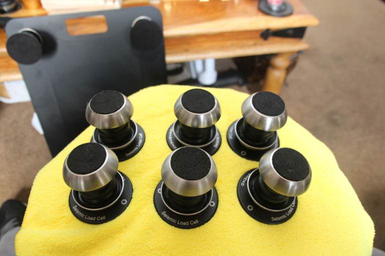 Townshend Seismic Pods, Size B x 6