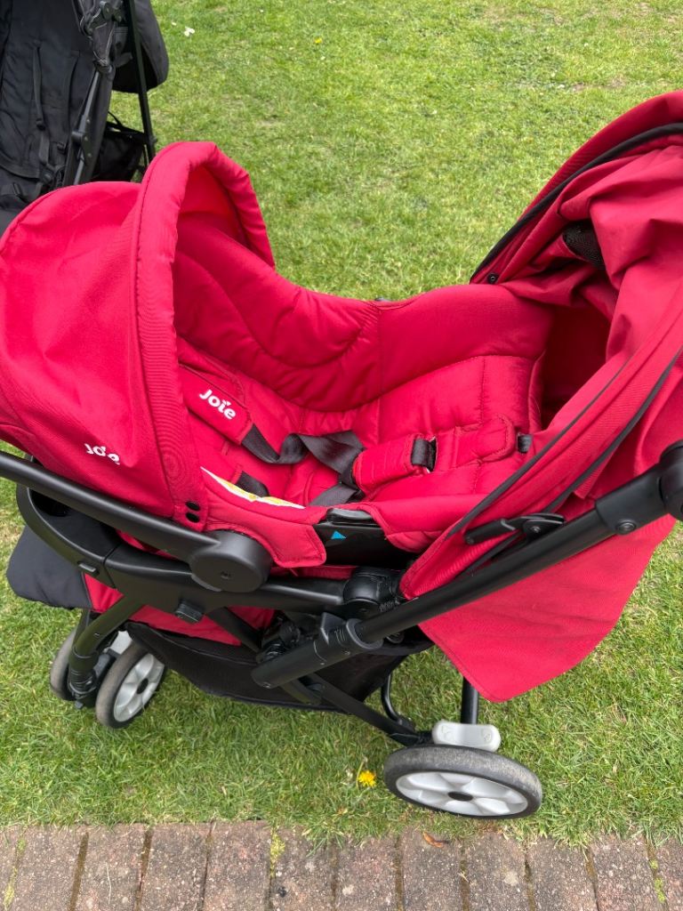 Joie newborn travel system with unused car seat 
