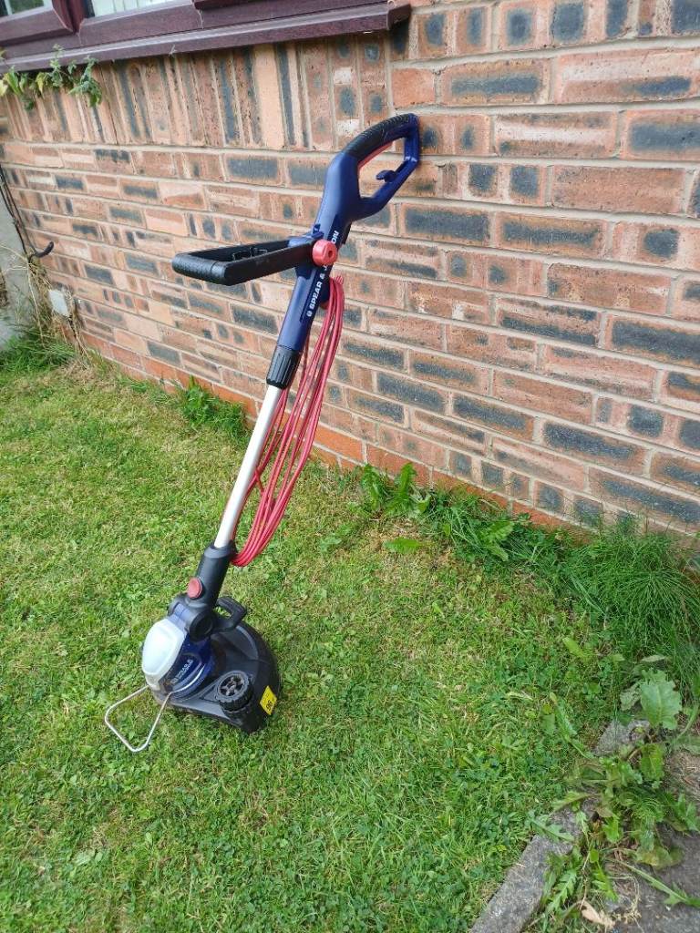 SPEAR & JACKSON 600W HEAVY DUTY GARDEN STRIMMER EDGER VGC £25 NO OFFERS DARWEN BB3 0DU 