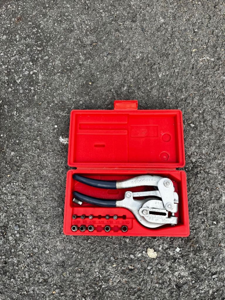 Sheet Metal Hole Punch