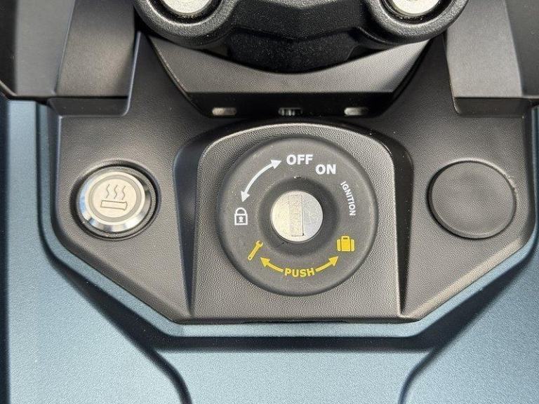 Can-Am Spyder F3 1330 LTD 1330 ACE 3-Wheel 