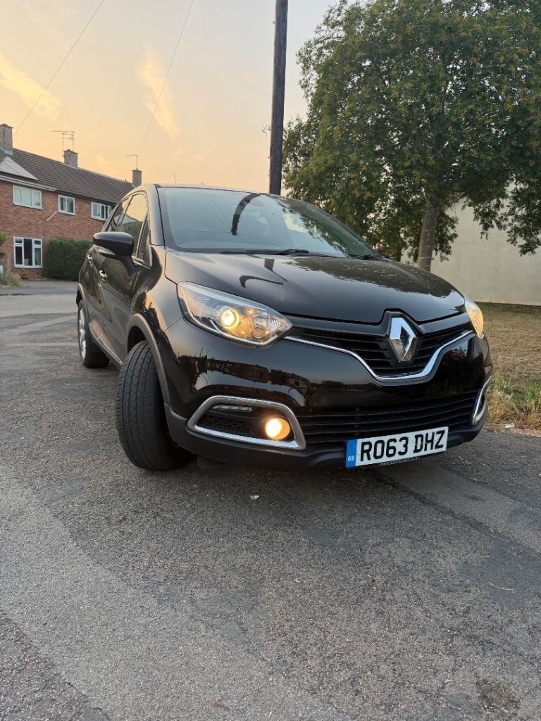 Renault, CAPTUR, Hatchback, 2013, Manual, 1461 (cc), 5 doors