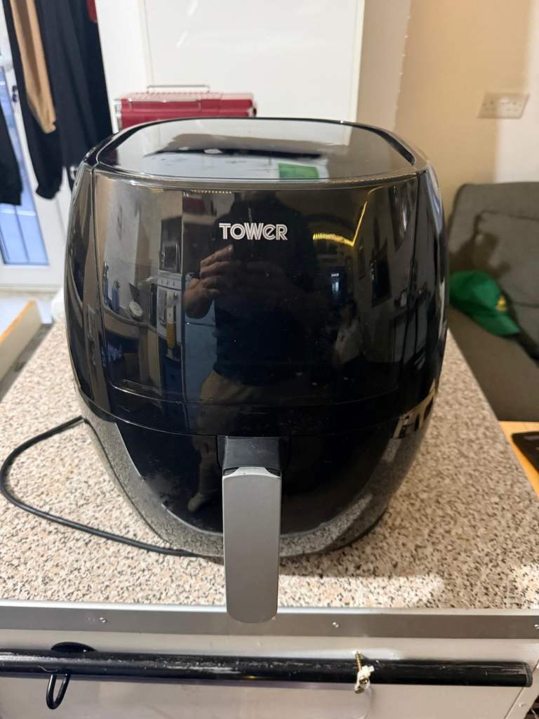 Tower air fryer