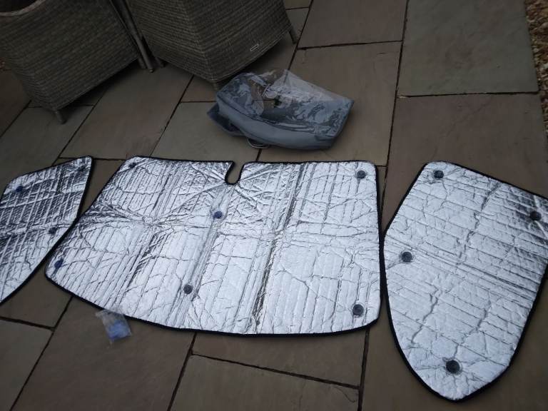VOLKSWAGEN T6 SILVER SCREENS WINDSCREEN AND 2 FRONT DOORS ONLY £25