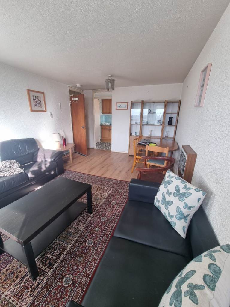 2 Bedroom fully furnished flat 