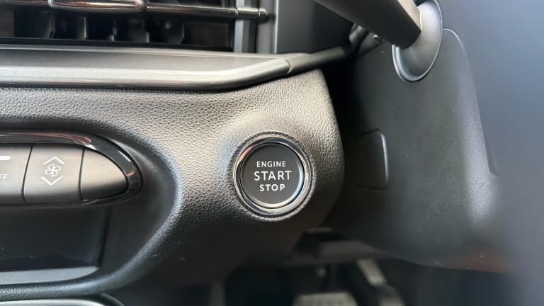 2025 Fiat 600 1.2 MHEV SUV 5dr Petrol Hybrid e-DCT Euro 6 (s/s) (100 ps) SUV Hybrid Automatic