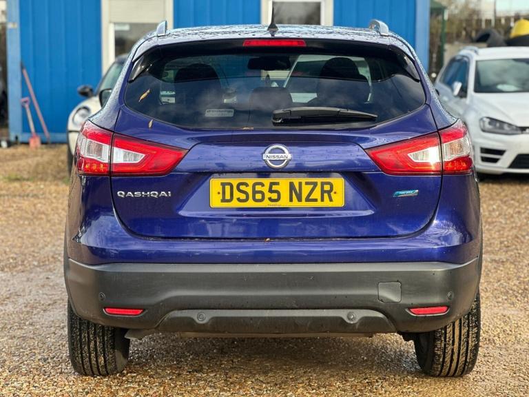 2015 Nissan Qashqai 1.5 dCi N-Tec+ 5dr HATCHBACK DIESEL Manual