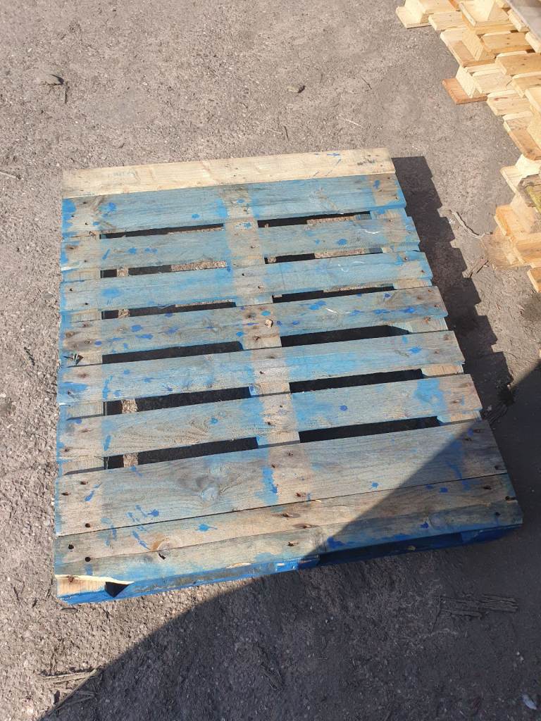 Pallets for sale