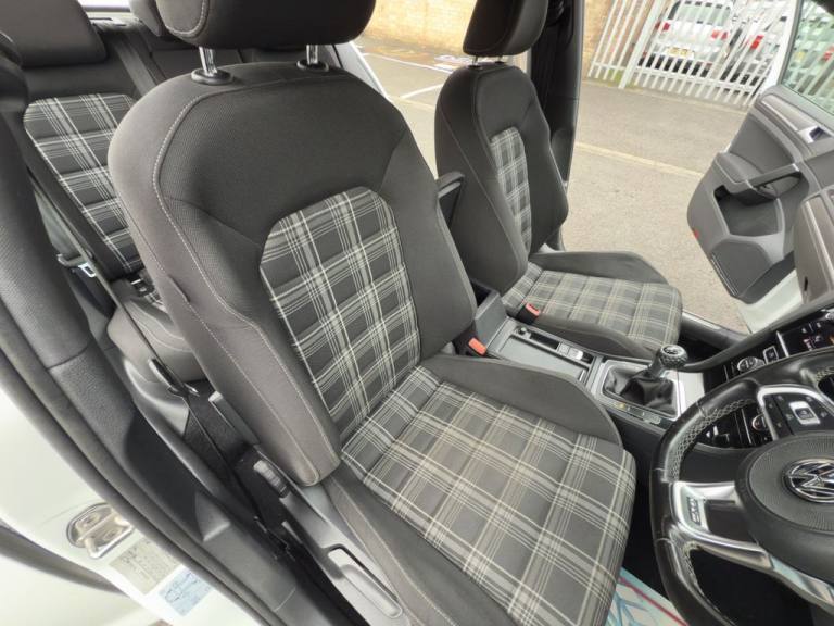 2017 Volkswagen Golf 2.0 TDI BlueMotion Tech GTD Hatchback 5dr Diesel Manual Euro 6 (s/s) (184 p ...