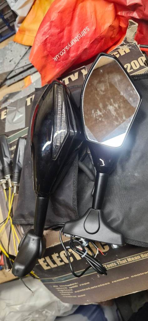 Motorcycle mirrors