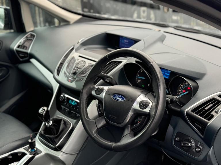 2011 Ford Grand C-Max 1.6 TDCi Titanium Euro 5 5dr MPV Diesel Manual