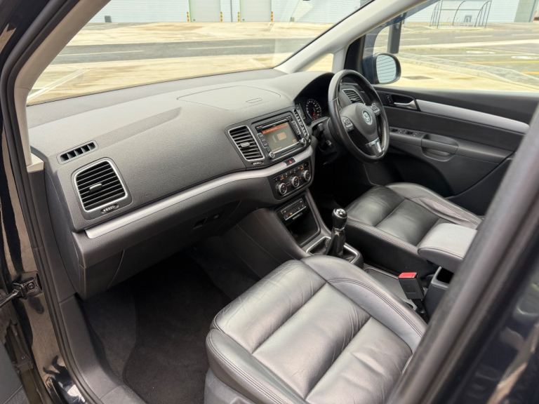 2015 VOLKSWAGEN SHARAN 2.0TDI 184BHP FULLY LOADED EXECUTIVE STYLE.