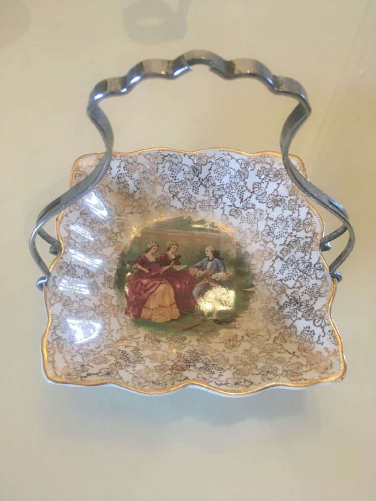 VINTAGE MIDWINTER STAFF POTTERY BON BON DISH