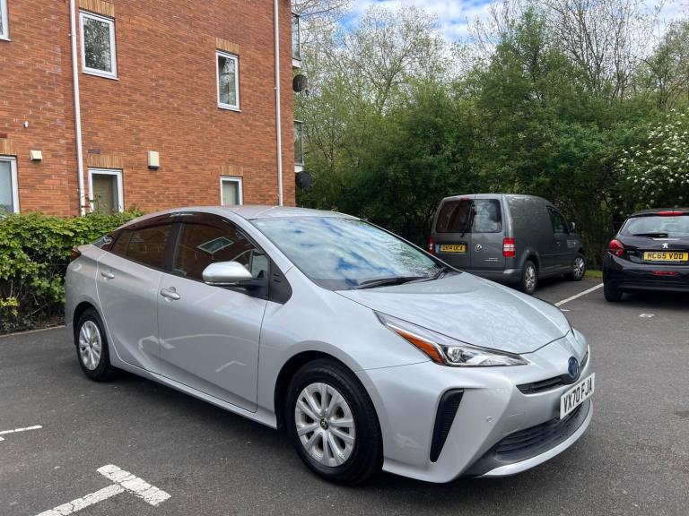  Toyota Prius 1.8 VVT-h Business Edition CVT Euro 6 (s/s) 5dr Petrol/Electric Hybrid Automatic