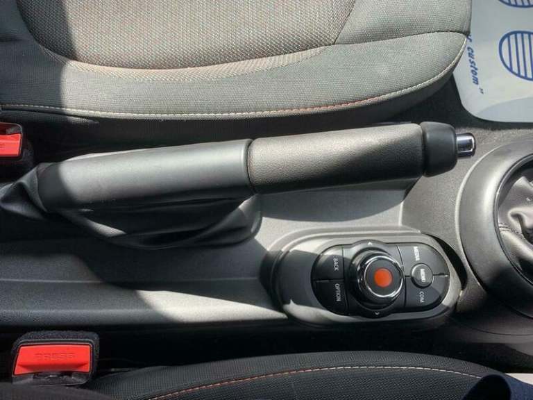 2018 MINI Hatch 1.5 Cooper Euro 6 (s/s) 3dr HATCHBACK Petrol Manual