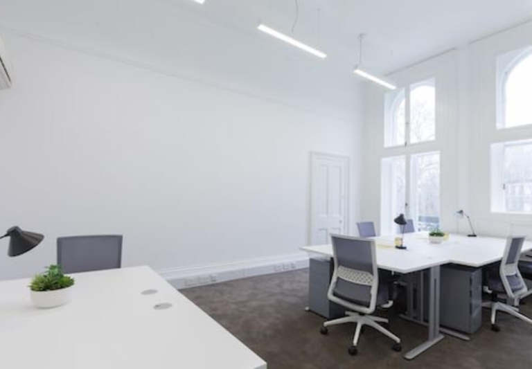 (Victoria) Private Offices for Rent: 4 to 70 desks | Serviced SW1W