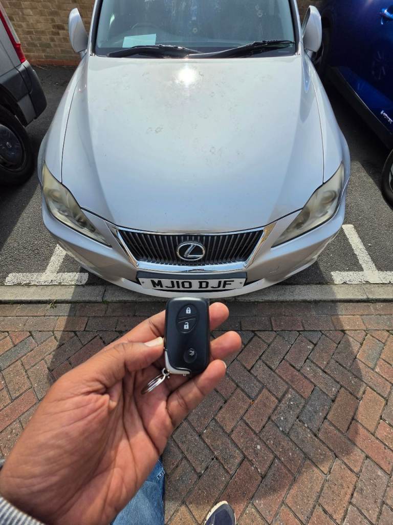 Lexus car keys