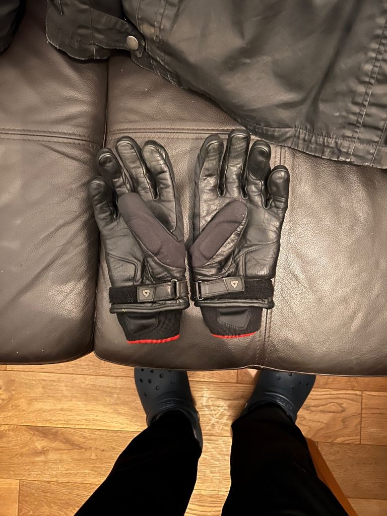 Women’s motorbike winter clothing - Gloves,Jacket,Trousers