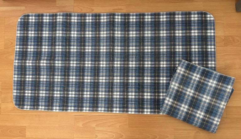 Pet cage liners x2