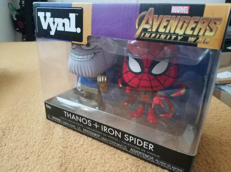 Funko Vynl Thanos And Iron Spider Avengers Infinity War 2 Pack Figure Set