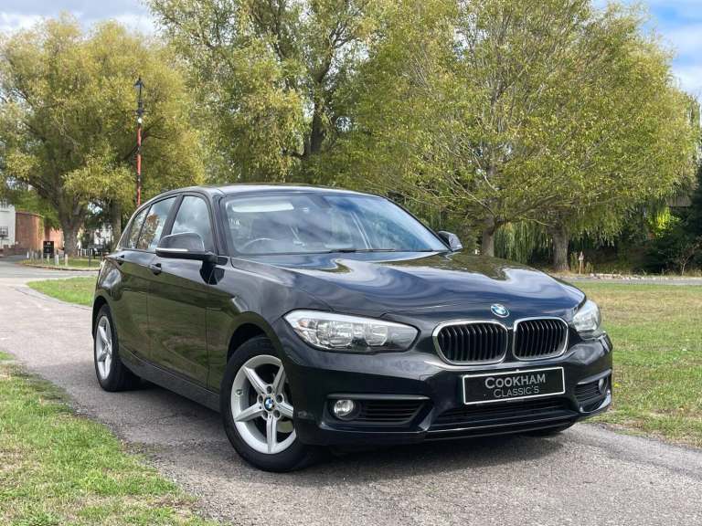 BMW 1 Series 1.5 118i SE Hatchback 5dr Petrol Manual Euro 6 (s/s) (136 ps) Petrol Manual