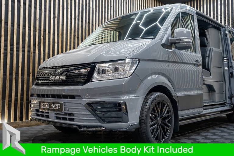  Volkswagen Crafter Cr35 Tdi MWB Crew Van Commerce Plus Crew van Diesel Automatic