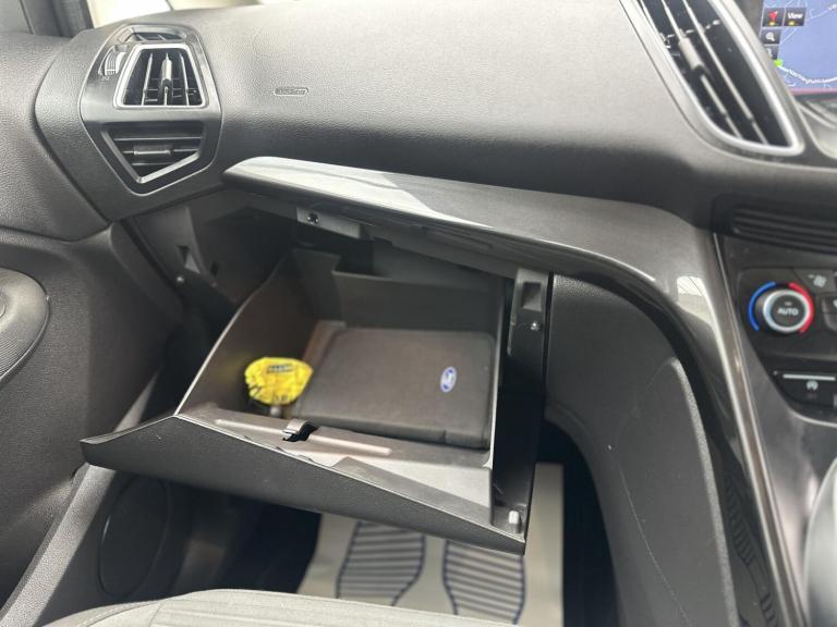 2015 Ford Grand C-Max 2.0 TDCi Titanium 5dr Powershift MPV DIESEL Automatic