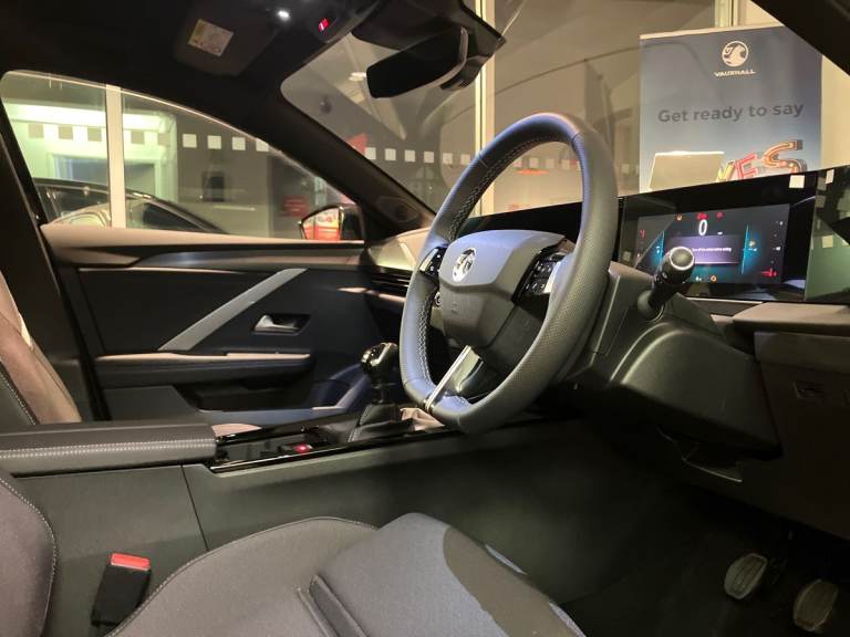 2025 Vauxhall Astra 1.2 Turbo 130 GS 5dr Hatchback Manual