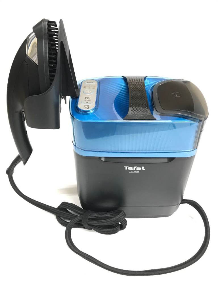 Tefal Cube UT2020E0 Steam generator iron/fabric steamer with auto