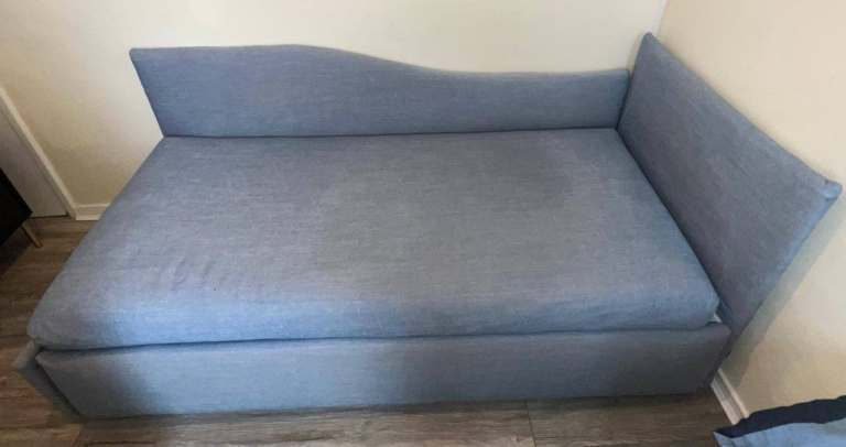 Single bed with Trundle 