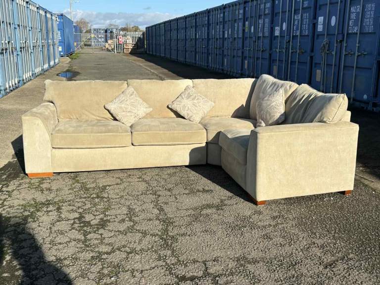 Large beige corner sofa DELIVERY AVAILABLE!
