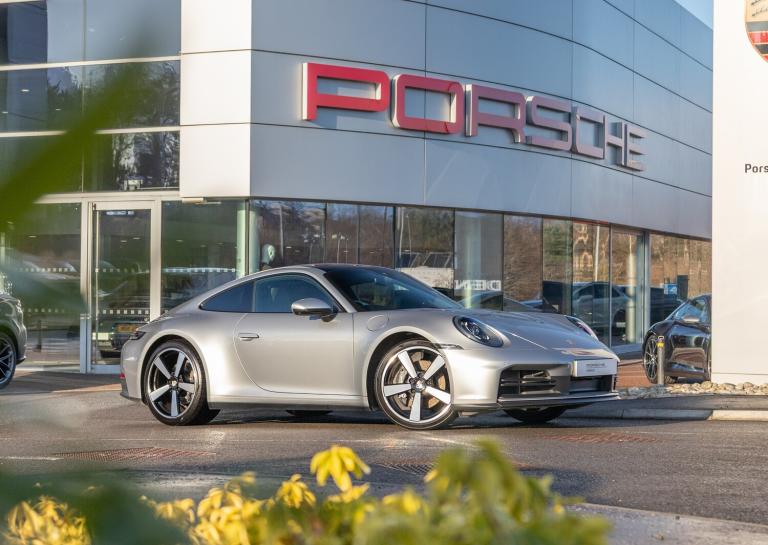 2024 Porsche 911 3.0T 992 Carrera Coupe 2dr Petrol PDK Euro 6 (s/s) (394 ps)