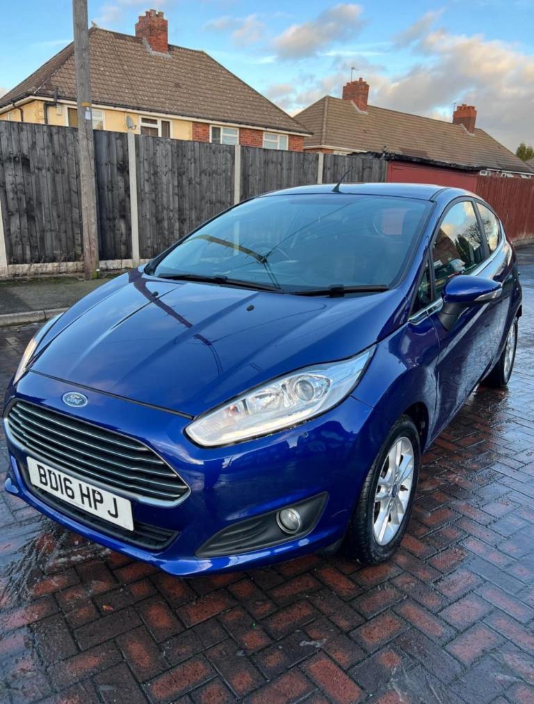 Ford Fiesta Zetec 2016 1.25 petrol manual