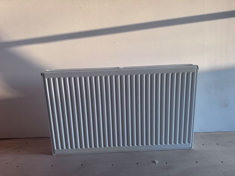 White Panel Radiator – Good Condition