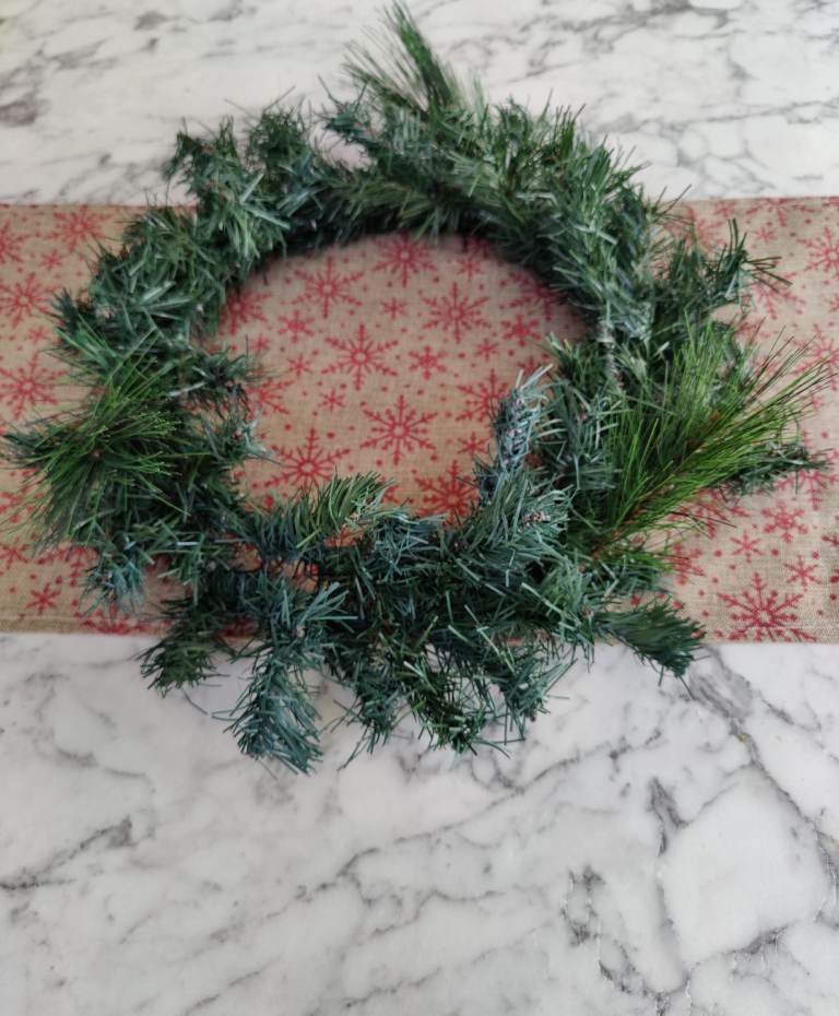 Large 45cm Christmas Wreath 