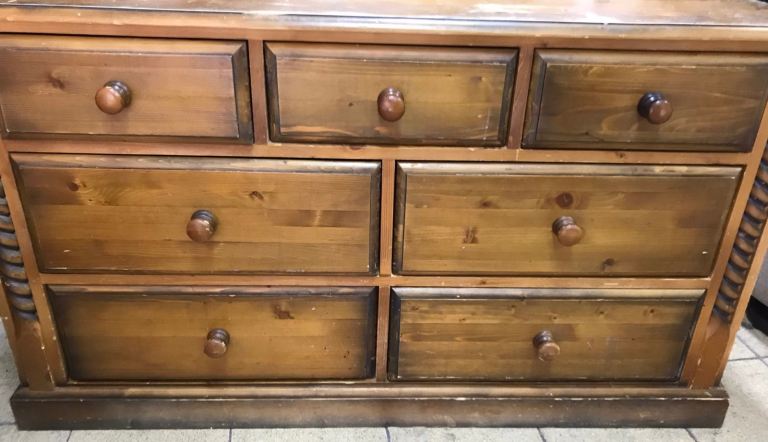 Chest drawers
